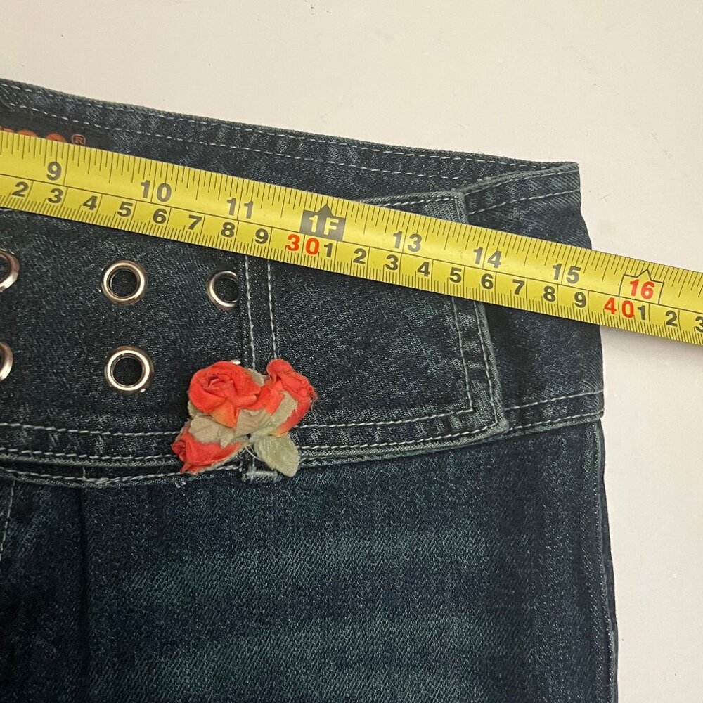 Stylish Black Denim Jeans - Picture 8 of 10